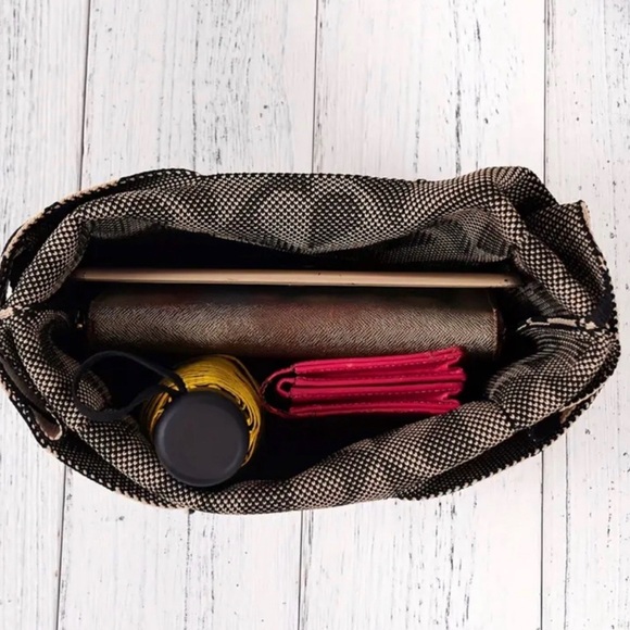 Boho Knitted Tote Bag, Geometric Pattern - Picture 2 of 3